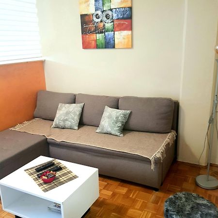 Apartman Vanja Belgrado Exterior foto
