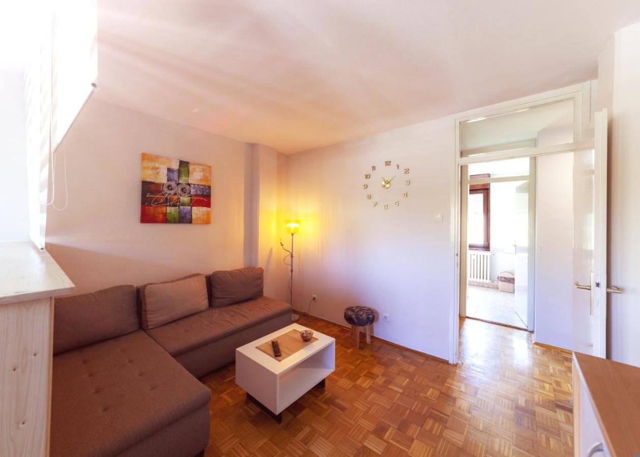 Apartman Vanja Belgrado Exterior foto